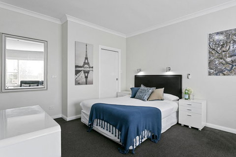 Airport Hotel Sydney - Accommodation Redcliffe 9