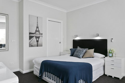 Airport Hotel Sydney - Accommodation Redcliffe 13