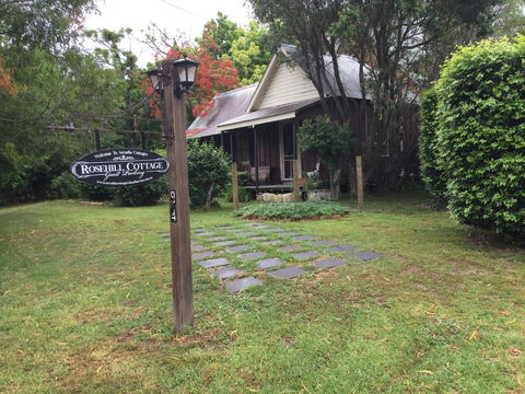 Arcadia - The Barn Cottage & Rosehill Cottage - Accommodation Redcliffe 12