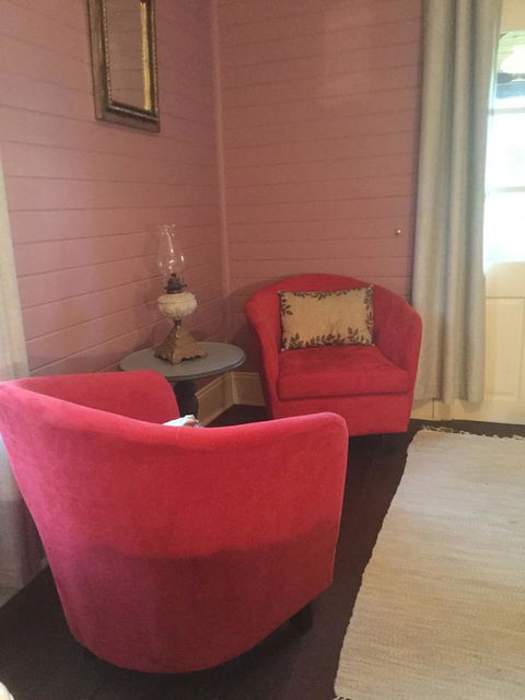 Arcadia - The Barn Cottage & Rosehill Cottage - Accommodation Redcliffe 16