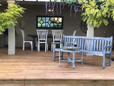Arcadia - The Barn Cottage & Rosehill Cottage - Accommodation Redcliffe 27