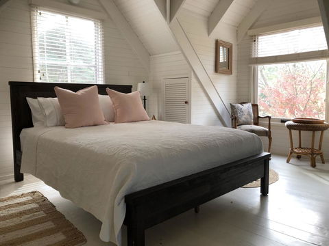 Arcadia - The Barn Cottage & Rosehill Cottage - Accommodation Redcliffe 6
