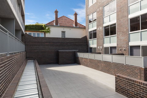 The Merchant Hotel - Accommodation Redcliffe 17