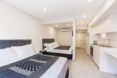 The Merchant Hotel - Accommodation Redcliffe 8