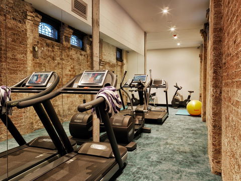 The Old Clare Hotel, Independent Collection By EVT - Accommodation Redcliffe 36