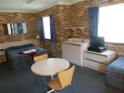 Mollymook Surfbeach Motel & Apartments - Accommodation Redcliffe 24