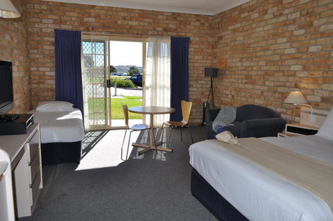 Mollymook Surfbeach Motel & Apartments - Accommodation Redcliffe 1