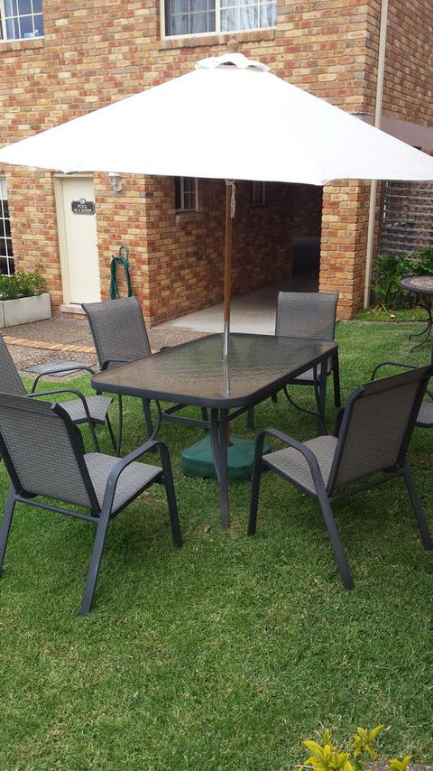 Mollymook Surfbeach Motel & Apartments - Accommodation Redcliffe 11