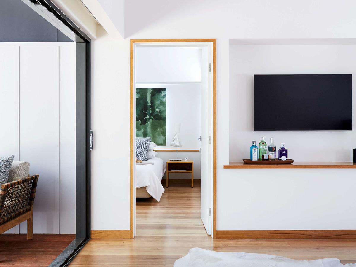 Byron Bay NSW Accommodation Redcliffe