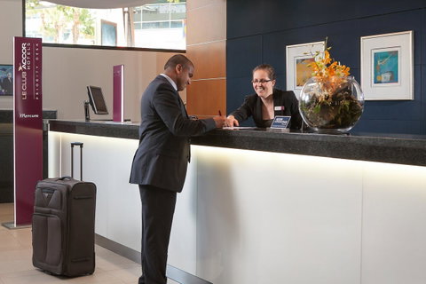 Mercure Sydney - Accommodation Redcliffe 24
