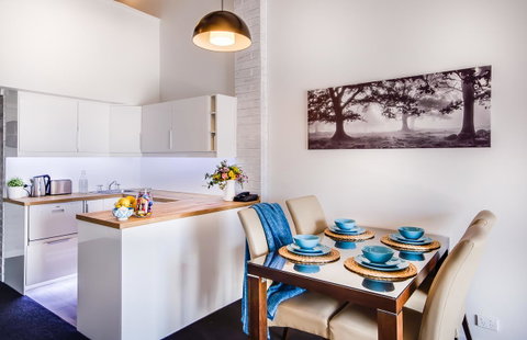 Alpine Gables - Accommodation Redcliffe 26