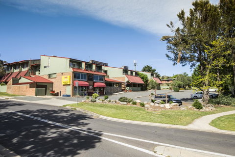 Alpine Gables - Accommodation Redcliffe 17