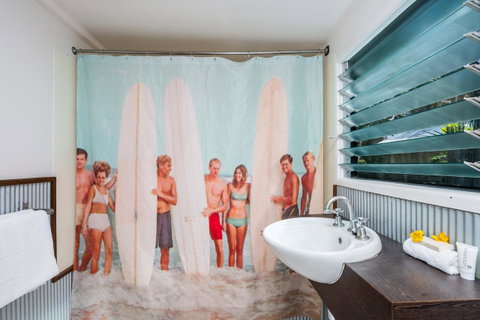 Gidget's Surf Shack - Accommodation Redcliffe 7