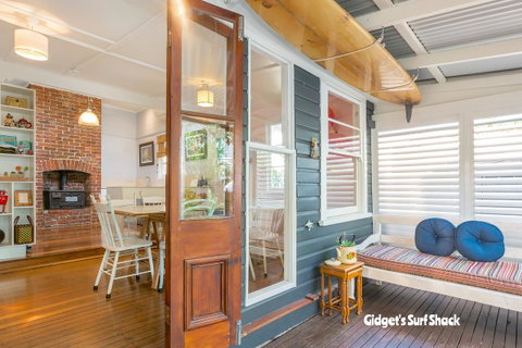Gidget's Surf Shack - Accommodation Redcliffe 3