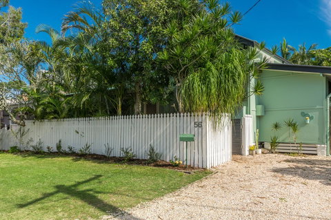 Gidget's Surf Shack - Accommodation Redcliffe 27