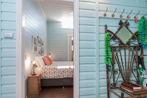 Gidget's Surf Shack - Accommodation Redcliffe 13