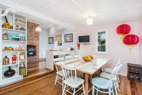 Gidget's Surf Shack - Accommodation Redcliffe 1
