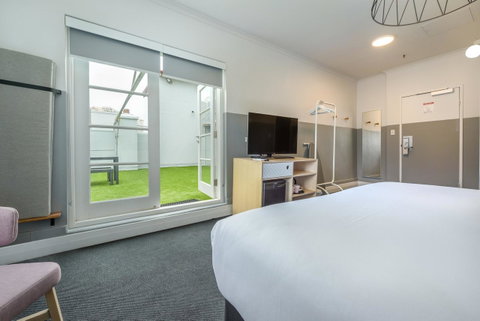 The Ultimo - Accommodation Redcliffe 2