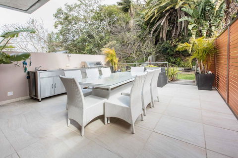 Family Surf House 5 Min Walk To Manly Beach - Accommodation Redcliffe 4