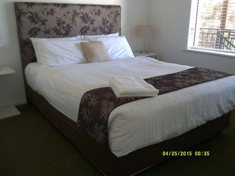 Pelican H2O One & Two Bedroom Apartments - Accommodation Redcliffe 37