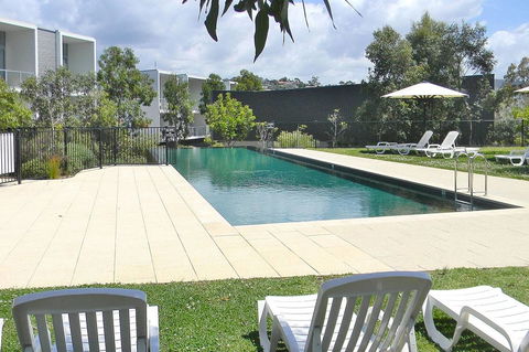 Coast 35 - Accommodation Redcliffe 8