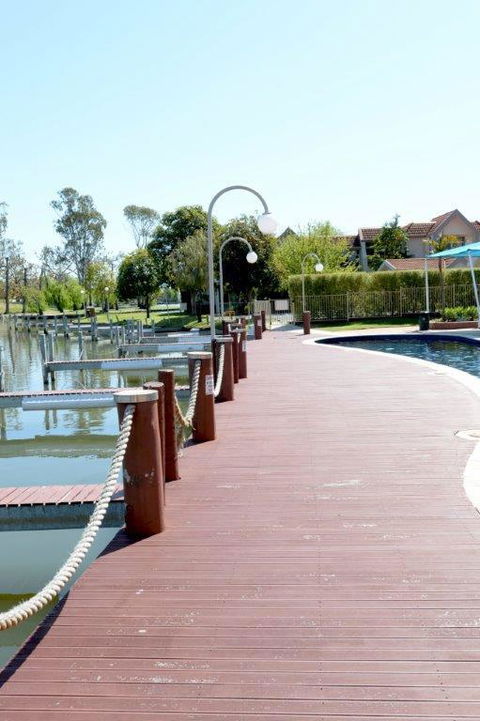 Yarrawonga Waterfront Apartments - Accommodation Redcliffe 2