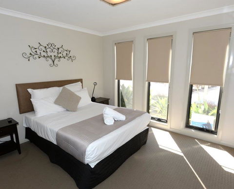 Yarrawonga Waterfront Apartments - Accommodation Redcliffe 14