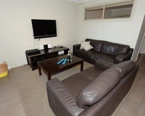 Yarrawonga Waterfront Apartments - Accommodation Redcliffe 4