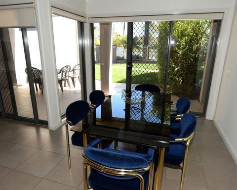 Yarrawonga Waterfront Apartments - Accommodation Redcliffe 8