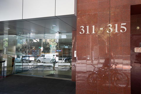 Castle Serviced Apartments - Accommodation Redcliffe 32