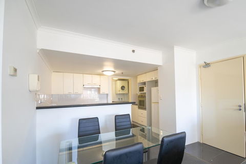 Castle Serviced Apartments - Accommodation Redcliffe 27