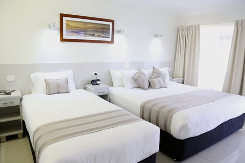 Bay Motel - Accommodation Redcliffe 12