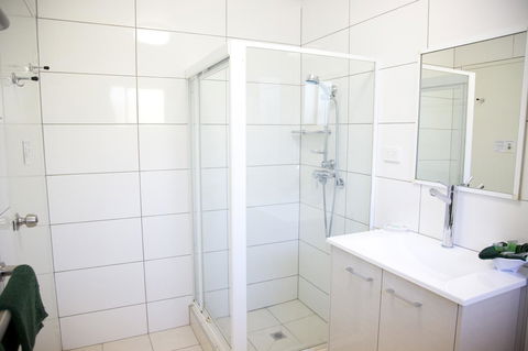 Bay Motel - Accommodation Redcliffe 22