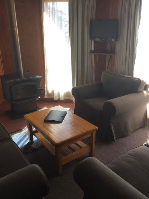 Jenolan Cabins - Accommodation Redcliffe 12