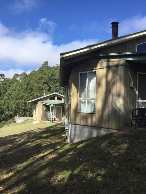 Jenolan Cabins - Accommodation Redcliffe 2