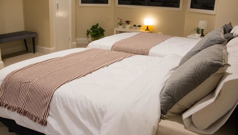 T&M HOUSE - Accommodation Redcliffe 34