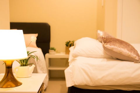 T&M HOUSE - Accommodation Redcliffe 6