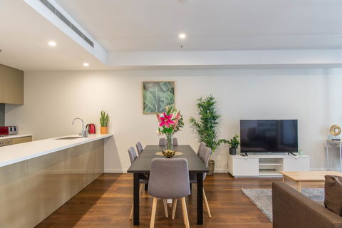 Sydney CBD Brand New Apartments With Hyde Park View - Accommodation Redcliffe 0