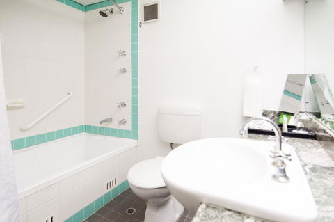 Holiday Inn Parramatta, An IHG Hotel - Accommodation Redcliffe 36