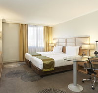 Holiday Inn Parramatta - Accommodation Redcliffe