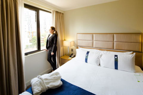 Holiday Inn Parramatta, An IHG Hotel - Accommodation Redcliffe 34