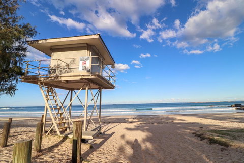 Coastal Horizons Beach House - Accommodation Redcliffe 7