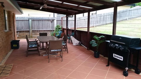 Twin Palms Holiday House At Lighthouse - Accommodation Redcliffe 4