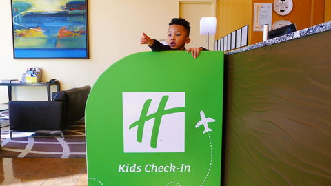 Crowne Plaza Sydney Airport, An IHG Hotel - Accommodation Redcliffe 12