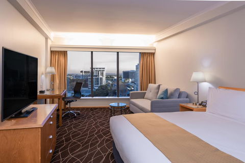 Crowne Plaza Sydney Airport, An IHG Hotel - Accommodation Redcliffe 3