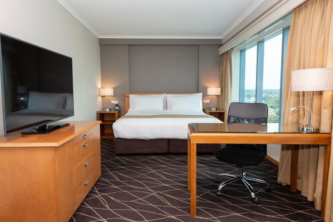 Crowne Plaza Sydney Airport, An IHG Hotel - Accommodation Redcliffe 17