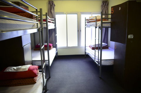 790 On George Backpackers - Accommodation Redcliffe 8