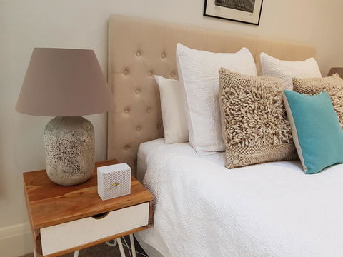 Private Room - Luxury Mosman Home - Accommodation Redcliffe 14