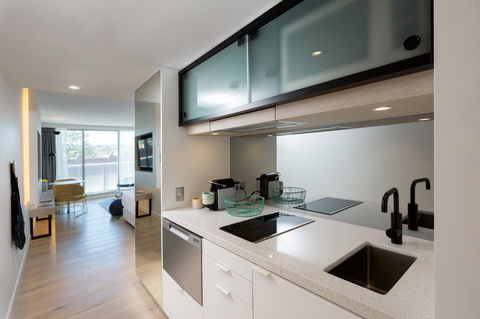 QT Bondi - Accommodation Redcliffe 3