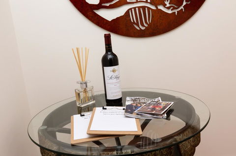 The Penthouse - Accommodation Redcliffe 2
